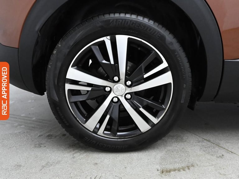 2017 Peugeot 3008 1.2 PureTech Allure SUV 5dr Petrol Manual Euro 6 (s/s) (130 ps) SUV PETROL Manual