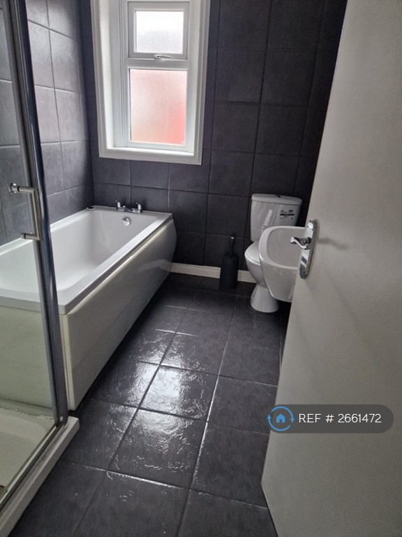 4 bedroom house in Alderson Road, Liverpool, L15 (4 bed) (#2661472)