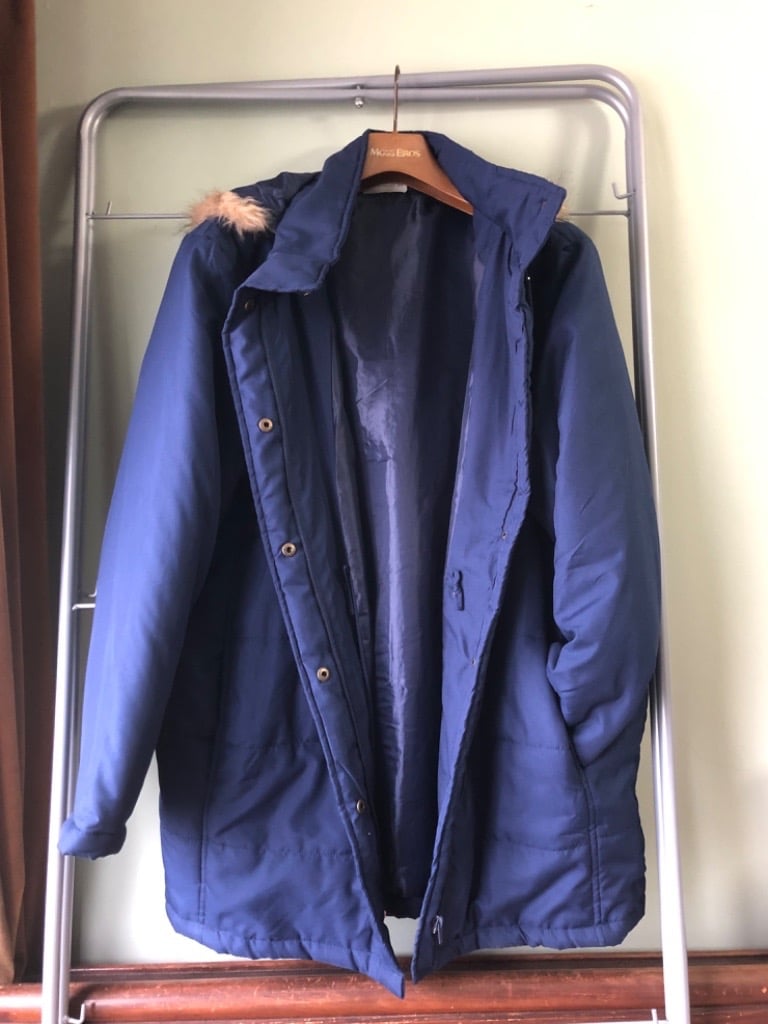 image for Lightly Padded Coat. Unisex M UK16. Hood. Navy