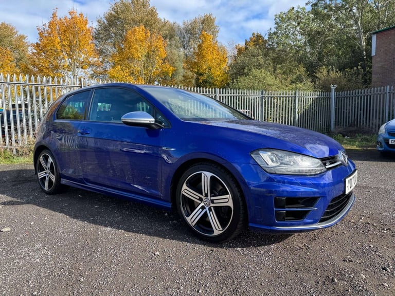image for VOLKSWAGEN GOLF 2.0 TSI BlueMotion Tech R Blue Manual Petrol 2017