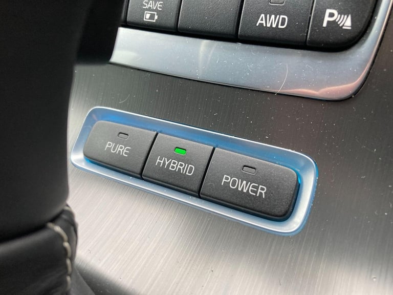 2014 Volvo V60 2.4 D6 Estate 5dr Diesel Plug-in Hybrid Geartronic AWD Euro 5 (s/s) (285 ps ESTATE...