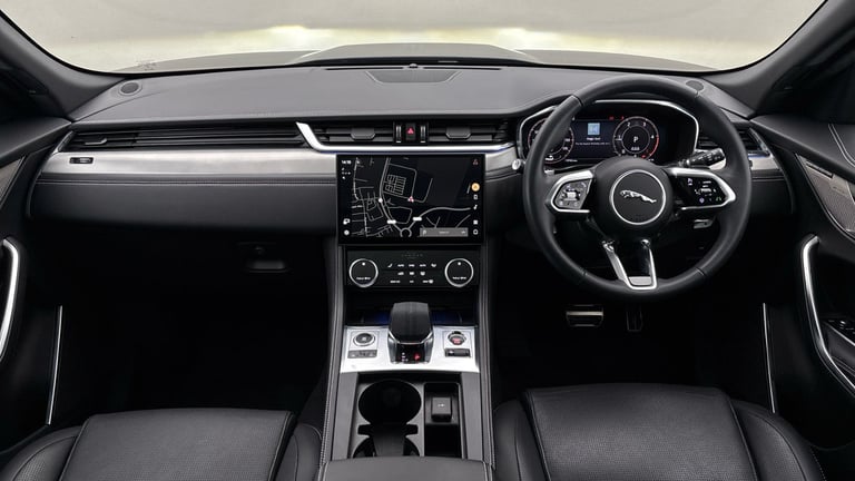 2024 Jaguar F-Pace 2.0 D200 MHEV R-Dynamic SE Black SUV 5dr Diesel Auto AWD Euro 6 (s/s) (204 SUV...