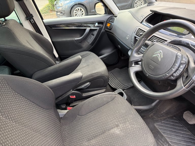 Citroen c4 grand Picasso automatic auto 2.0HDI ( 7 seats like Ford galaxy)