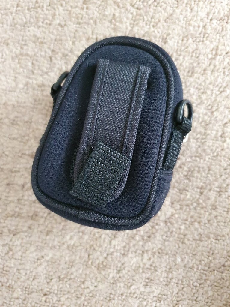 New Kodak Mini Bag for a variety of uses such as small camera, small phone, gadgets or money.