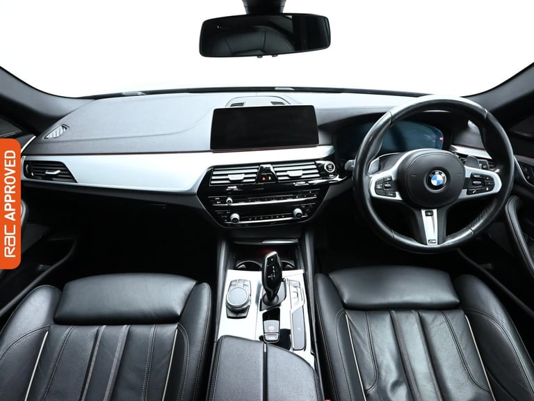 2019 BMW 5 Series 2.0 520d M Sport Touring 5dr Diesel Auto xDrive Euro 6 (s/s) (190 ps) Estate DI...
