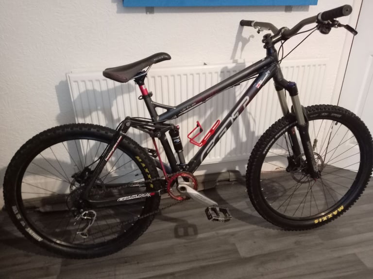 Felt virtue full suspension mountain bike 