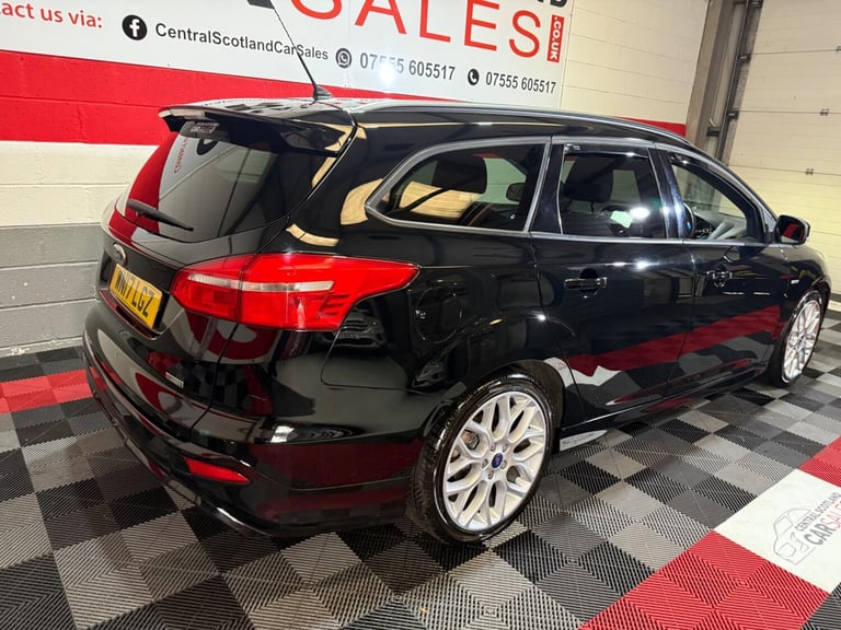 2017 Ford Focus 1.0T EcoBoost ST-Line Euro 6 (s/s) 5dr ESTATE Petrol Manual