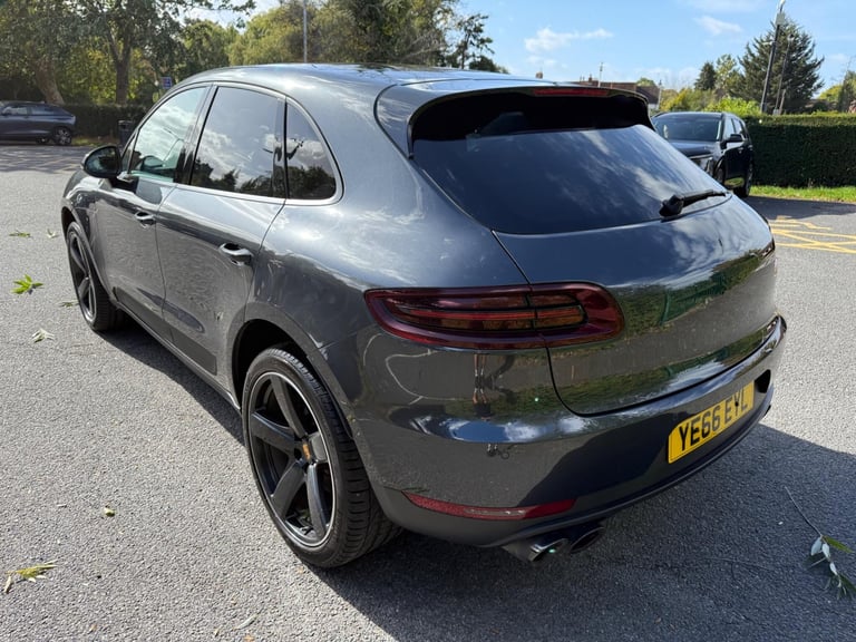 2016 Porsche Macan 2.0T PDK 4WD Euro 6 (s/s) 5dr Petrol