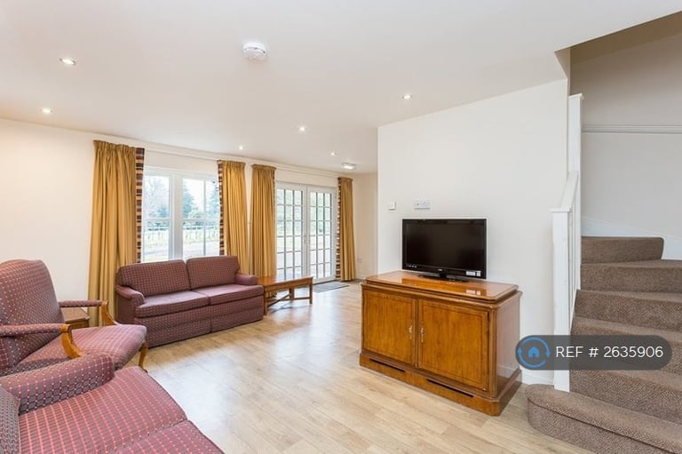 2 bedroom house in Mary Young Drive, Blairgowrie, PH10 (2 bed) (#2635906)