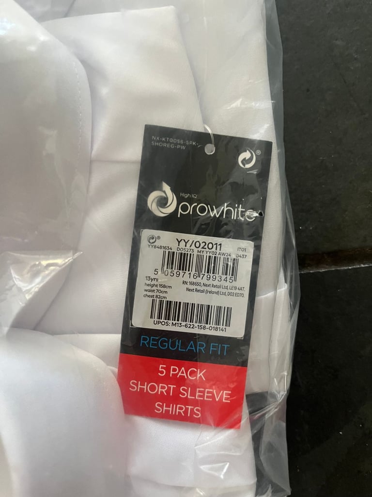 NEW UNUSED, NEXT White, Regular Fit, 5-Pack, 13yrs years, Short Sleeve School Shirts, RRP £28