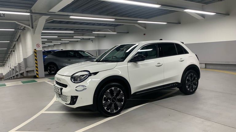 2025 Fiat 600 1.2 MHEV La Prima SUV 5dr Petrol Hybrid e-DCT Euro 6 (s/s) (100 ps) SUV Hybrid Auto...