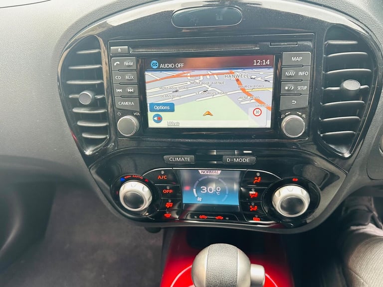 2013 Nissan Juke 1.6 Tekna CVT Euro 5 5dr HATCHBACK Petrol Automatic