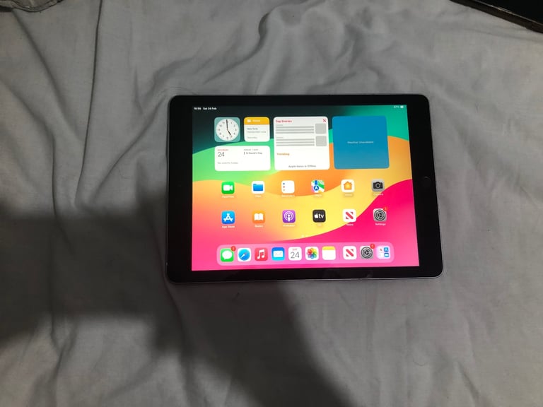 APPLE IPAD 7 7TH GEN EXCELLENT CONDITION 