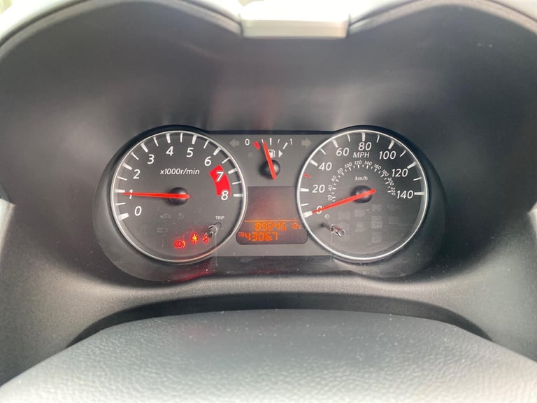 2010 Nissan Note 1.4 N-Tec 5dr MPV PETROL Manual