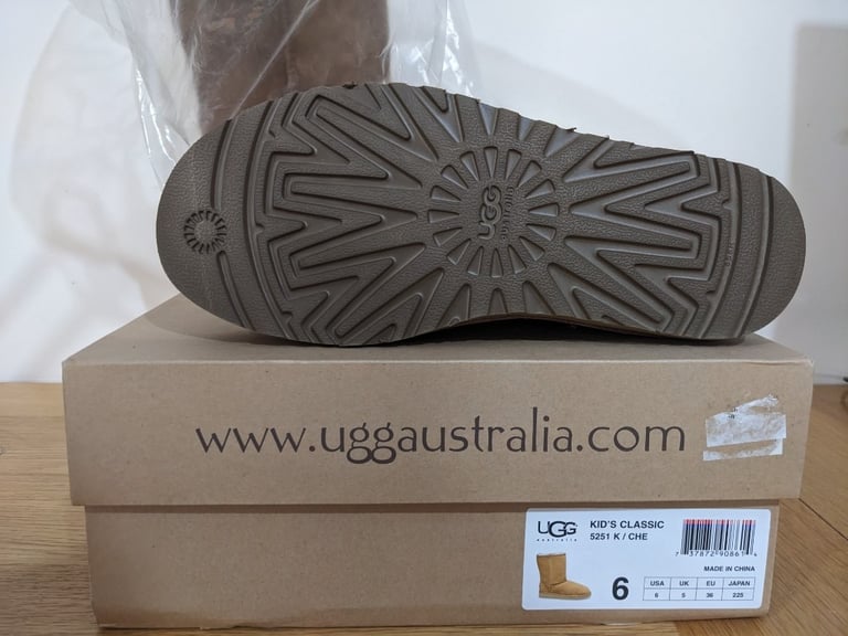 Ugg Boots - Brand New UK size 5