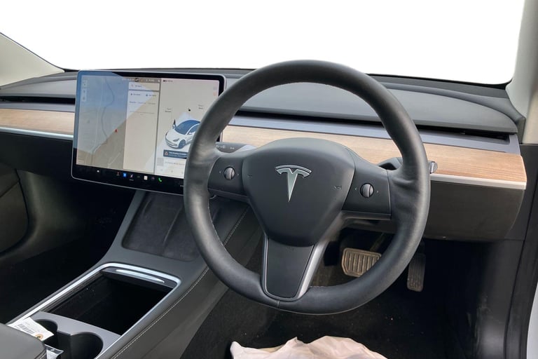 2021 Tesla Model 3 Standard Plus 4dr Auto Saloon ELECTRIC Automatic