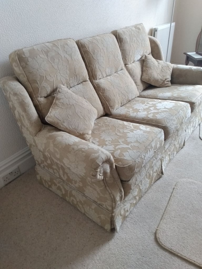 image for Gainsborough Carrington 3-piece sofa set - lovely condition
