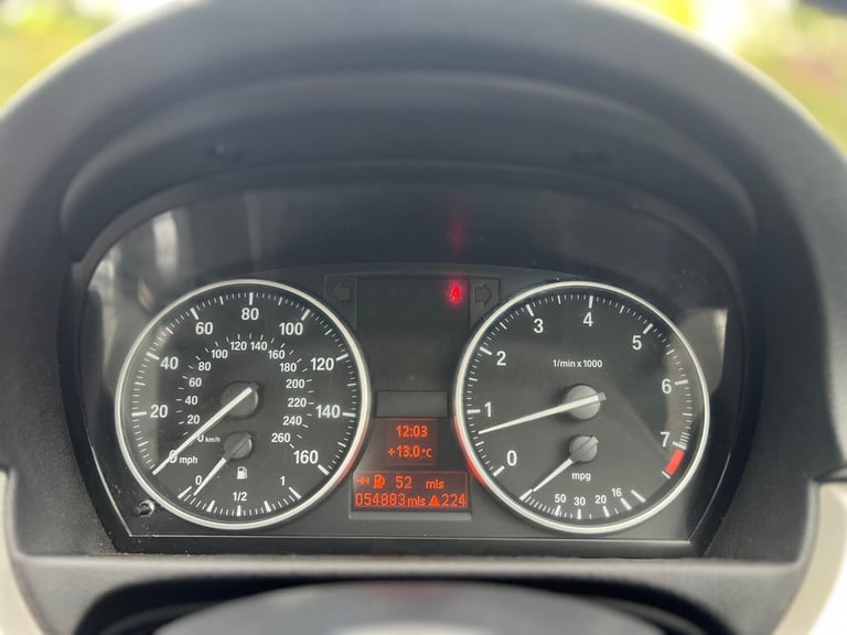 2011 BMW 3 Series 2.0 318i SE Euro 5 2dr COUPE Petrol Manual