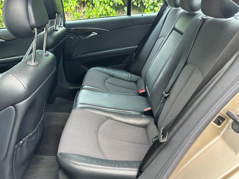2003 Mercedes-Benz E-Class 2.6 E240 Avantgarde 4dr SALOON Petrol Automatic