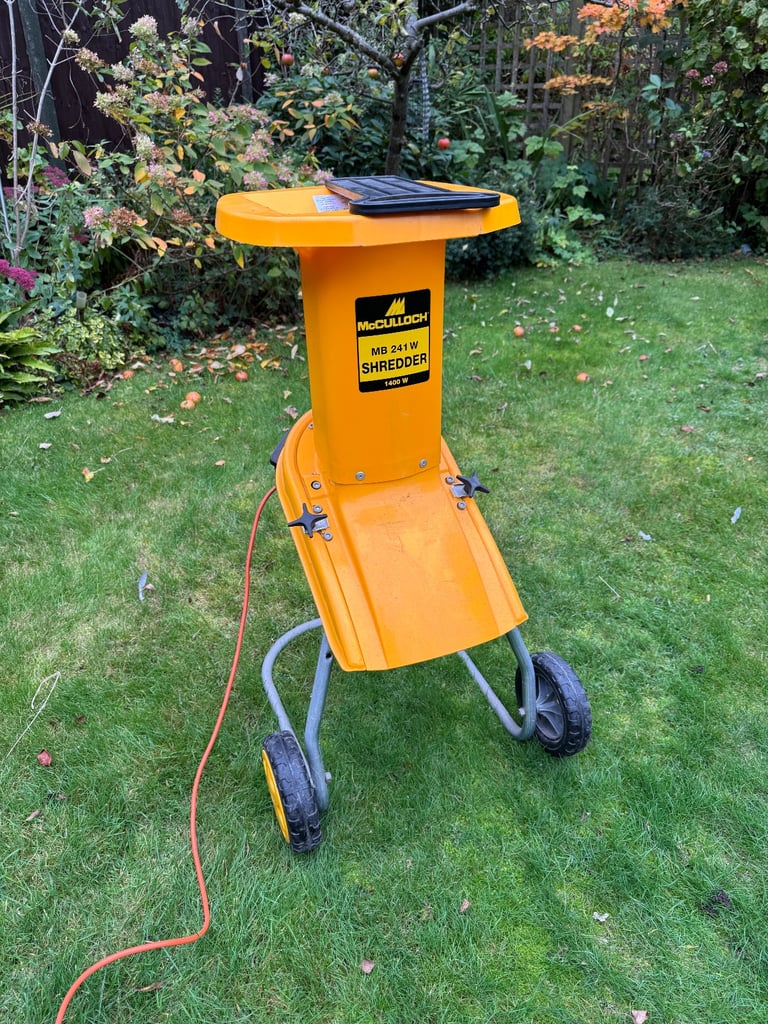 McCulloch MB 241 W Garden Shredder / Mulcher 1400W 240V in Excellent Condit
