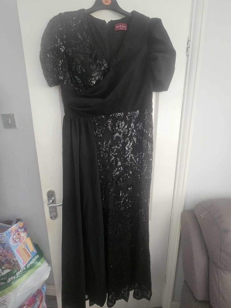 image for New black sequine dress padded breast 