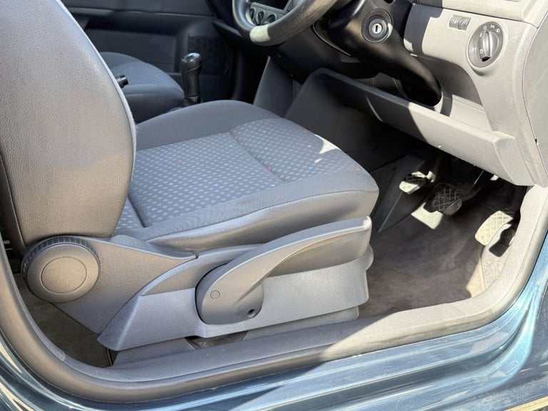 2003 Volkswagen Polo 1.2 S Hatchback 5dr Petrol Manual (144 g/km, 55 bhp) Hatchback Petrol Manual