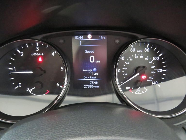 NISSAN X-TRAIL 1.7 dCi N-Connecta Euro 6 (s/s) 5dr Grey Manual Diesel 2019