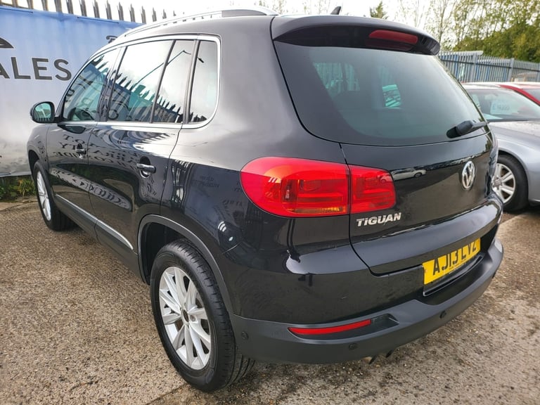 2013 Volkswagen Tiguan 2.0 TDi BlueMotion Tech SE 5dr DSG ESTATE Diesel Automatic