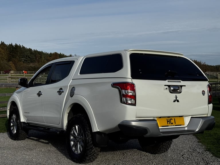 MITSUBISHI L200 2.4 DI-D DC Barbarian 2016
