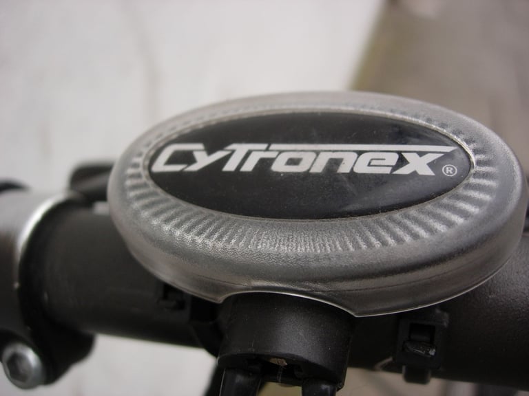 Electric Bike/ Hybrid/ Commuter Bike by Specialized, White, Medium, JUST SERVICED/ CHEAP PRICE!!!