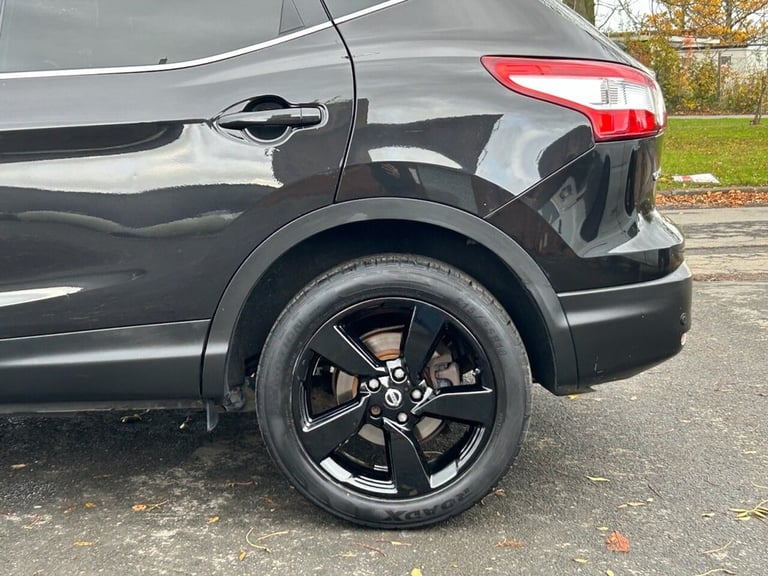 2017 Nissan Qashqai 1.5 dCi N-Connecta SUV 5dr Diesel Manual 2WD Euro 6 (s/s) (110 ps) HATCHBACK ...