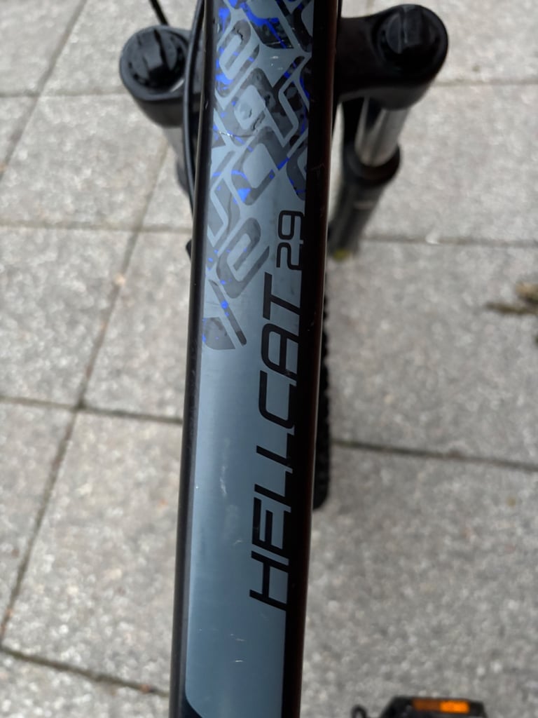 Carrera Hellcat 29” mountain bike, 18” Frame - Hydraulic Breaks