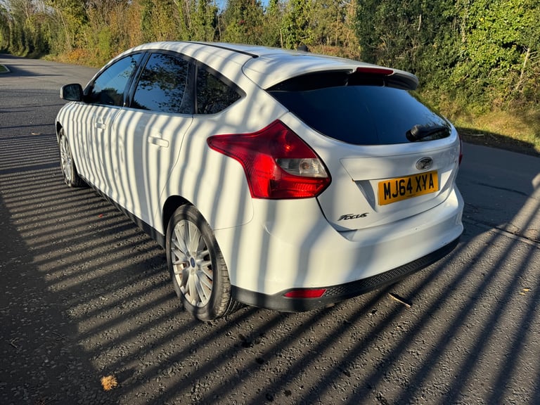 Ford, FOCUS, Hatchback, 2014, Manual, 1560 (cc), 5 doors