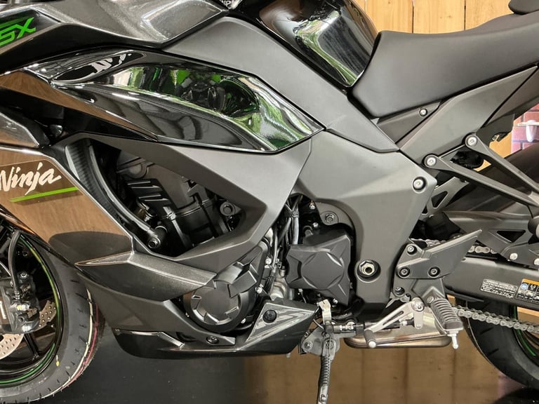 Kawasaki Ninja 1100SX 2025 TOUR for FREE!! FREE TOURING KIT! FREE UK DELIVERY!