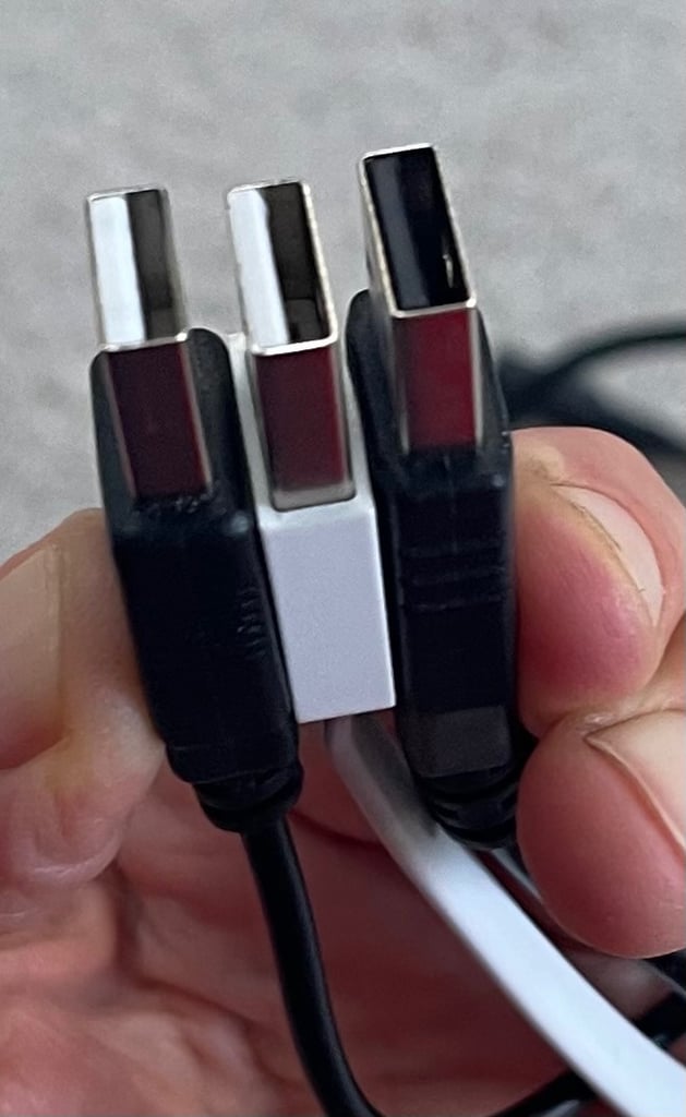 3 micro USB cables suitable for android phones, powerbanks and more