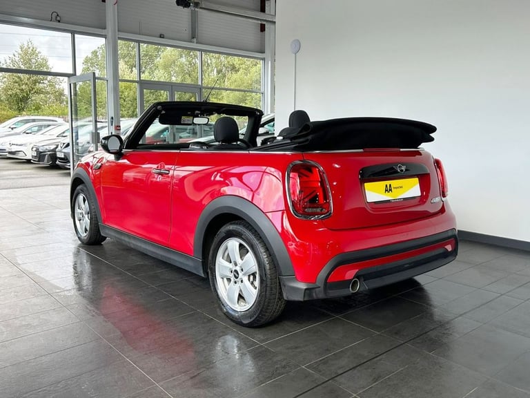 2021 MINI Convertible 1.5 Cooper Classic Convertible 2dr Petrol Manual Euro 6 (s/s) (136 ps) 1 OW...