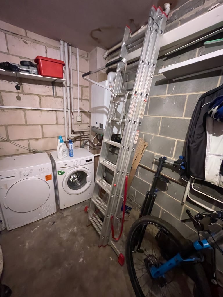 BPS 3 Section Extension Ladders 7.11 metre 