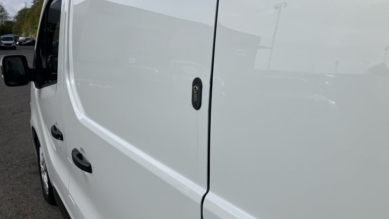 2023 Renault Trafic SL28 Blue dCi 130 Sport Van PANEL VAN DIESEL Manual