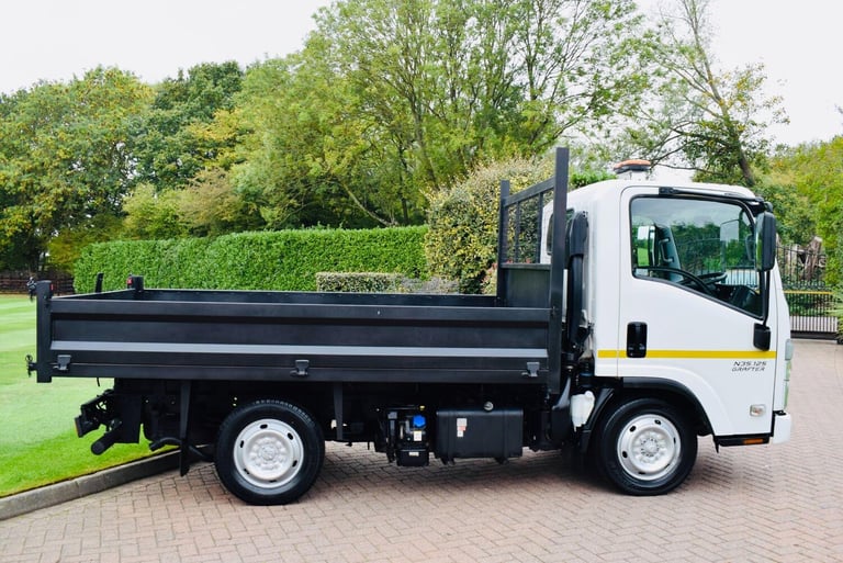 2022 Isuzu Grafter N35.125SE CHASSIS CAB Diesel Automatic