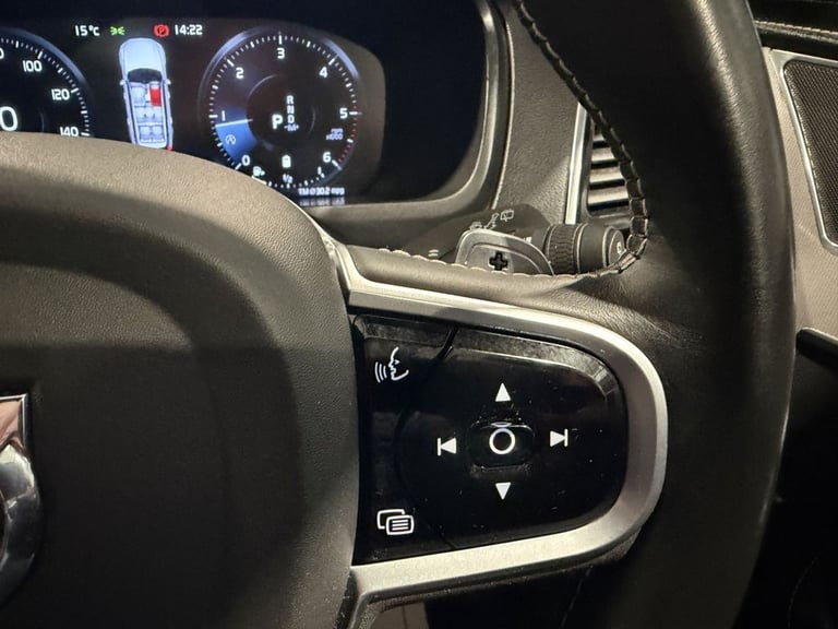 2019 Volvo XC90 2.0 B5D [235] R DESIGN 5dr AWD Geartronic ESTATE DIESEL Automatic