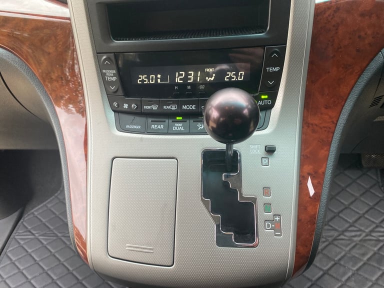 2019 Toyota Vellfire Day Van MPV PETROL Automatic