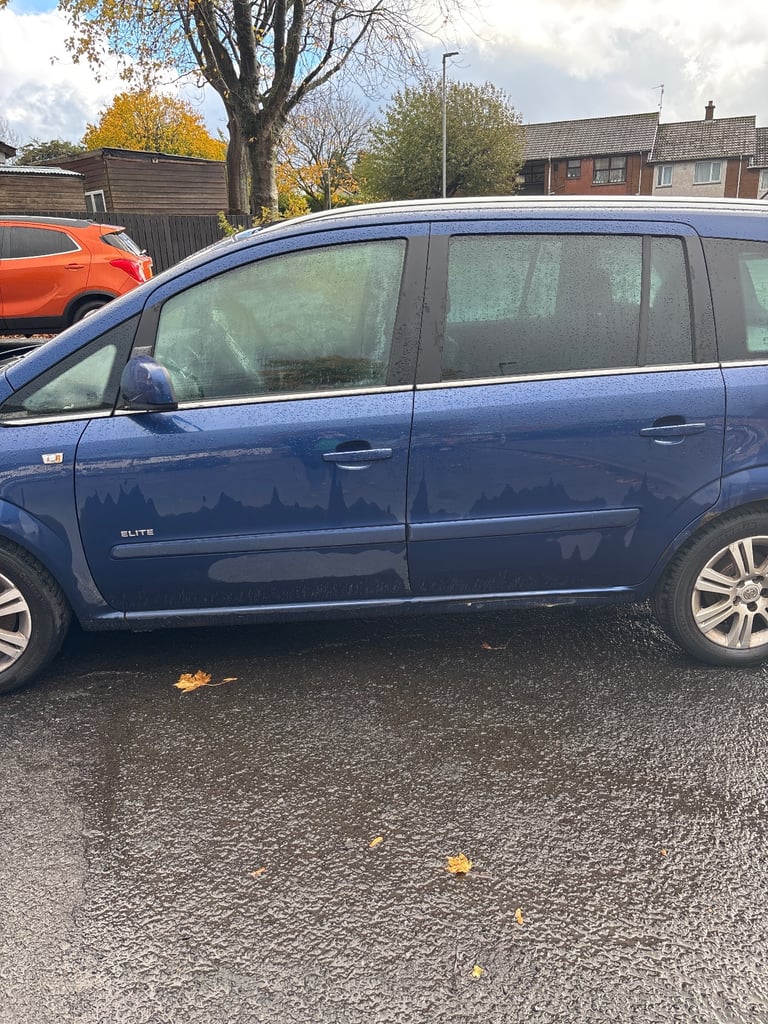 Vauxhall, ZAFIRA, MPV, 2010, Manual, 1686 (cc), 5 doors