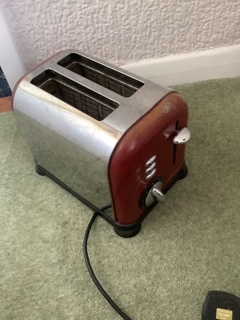 RESERVED -Toaster (morphy richards) 