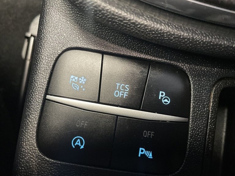 2020 Ford Fiesta T EcoBoost Vignale Edition Hatchback Petrol Manual