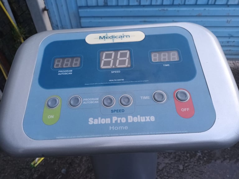 Medicarn Salon Pro Deluxe Home Unisex Adult Vibration Plate