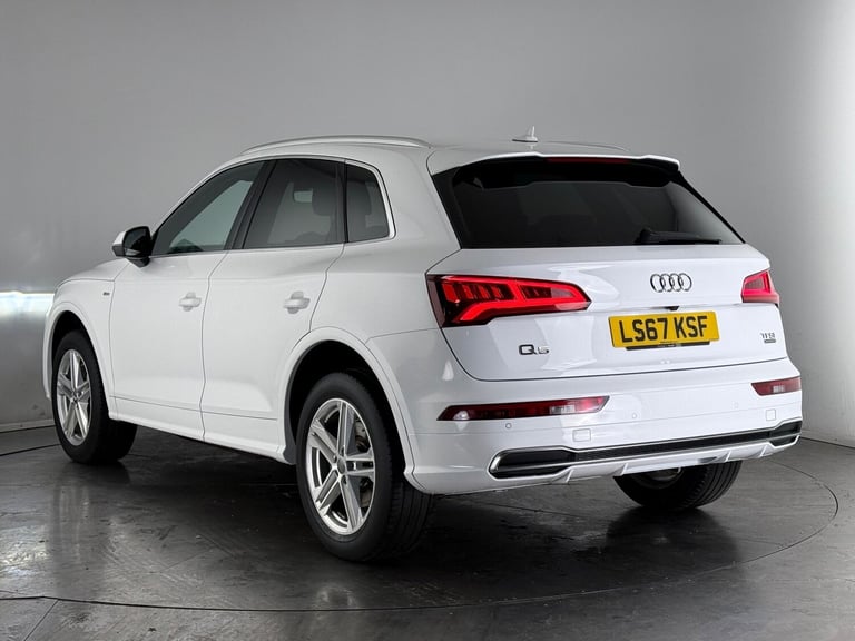 2017 Audi Q5 2.0T FSI Quattro S Line 5dr S Tronic ESTATE PETROL Automatic