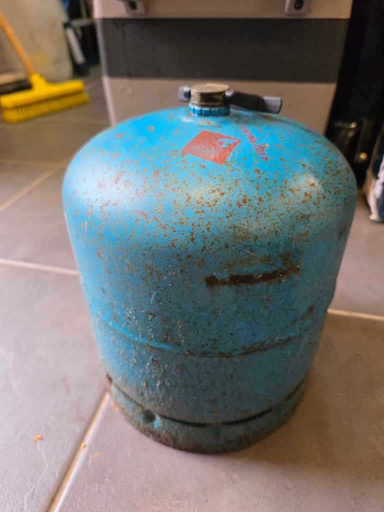 Campingaz 907 Gas Bottle nearly full