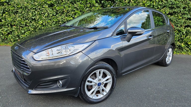 2016 (16) Ford Fiesta 1.25 Zetec 5dr Euro 6 **27K+FSH**