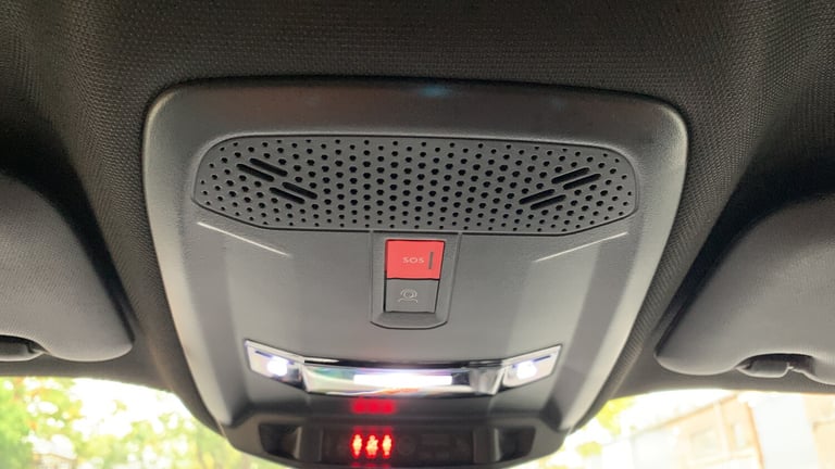 2025 Peugeot 2008 1.2 HYBRID GT SUV 5dr Petrol Hybrid e-DSC6 Euro 6 (s/s) (136 ps) SUV Hybrid Aut...
