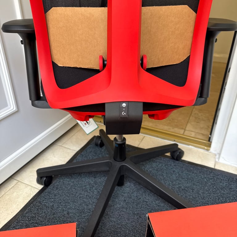 Herman Miller Vantum Chair - BRAND NEW BOXED (London Delivery)